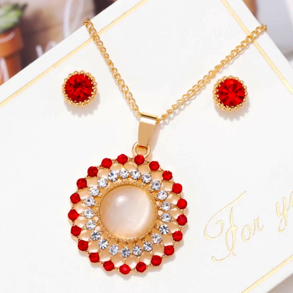 Oval Jewelry Sets in Res